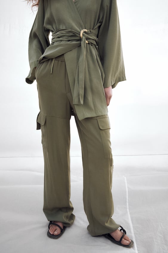 FLOWY CARGO PANTS