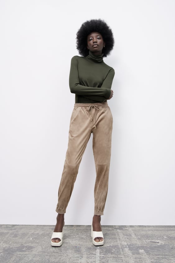 JOGGING PANTS WITH POCKETS