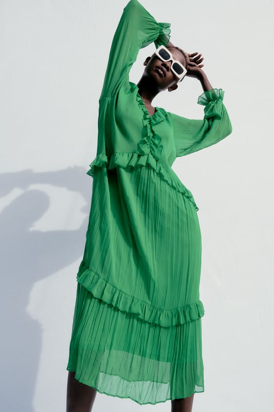 AIRY RUFFLED DRESS
