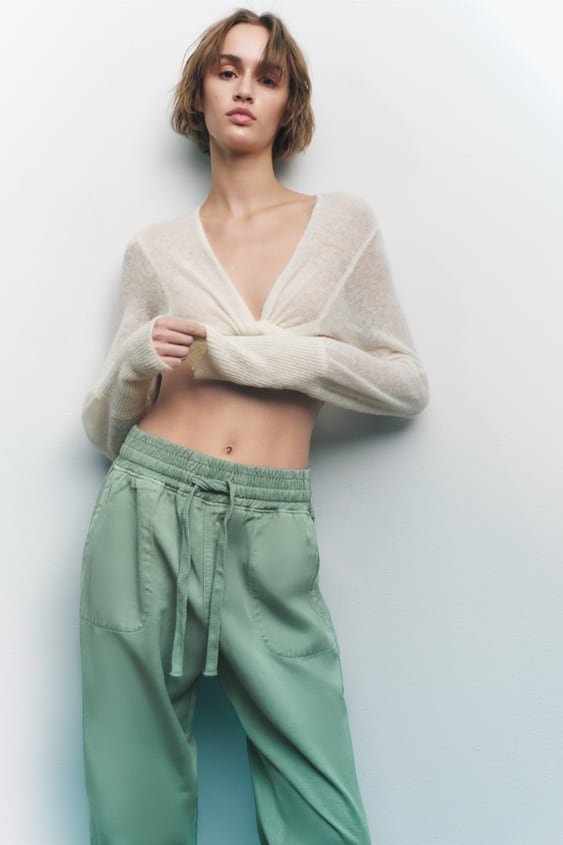 JOGGING PANTS WITH POCKETS