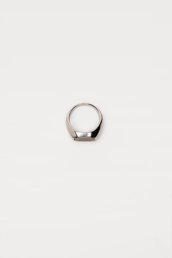 LACQUERED SIGNET RING