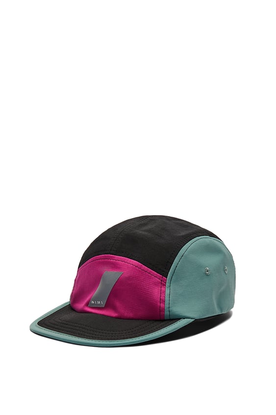 COLOR BLOCK TECHNICAL CAP