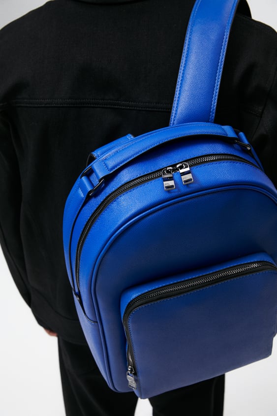 SOLID COLOR BACKPACK WITH GRAINY FINISH