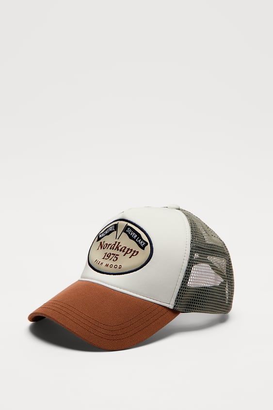 CONTRAST PATCH CAP