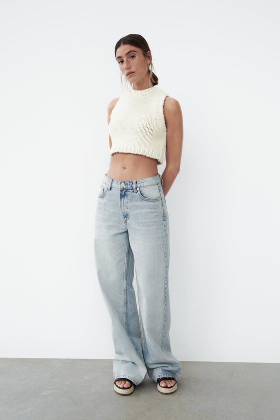 CROPPED KNIT TOP