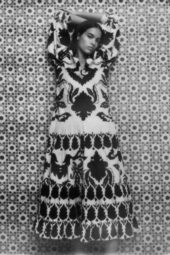 BELTED PRINTED DRESS