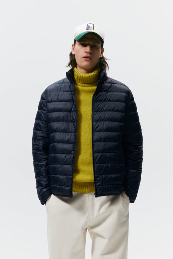PACKABLE LIGHTWEIGHT PUFFER JACKET