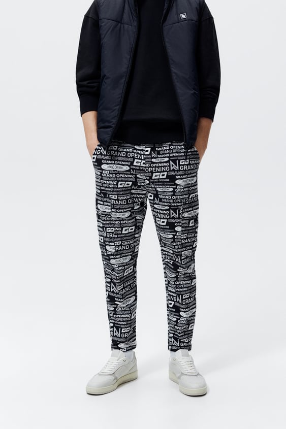 TEXT PRINT CARGO PANTS