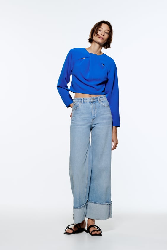 KNOTTED TOP