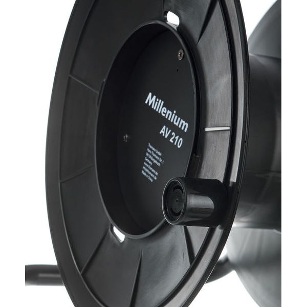 Millenium AV 210
