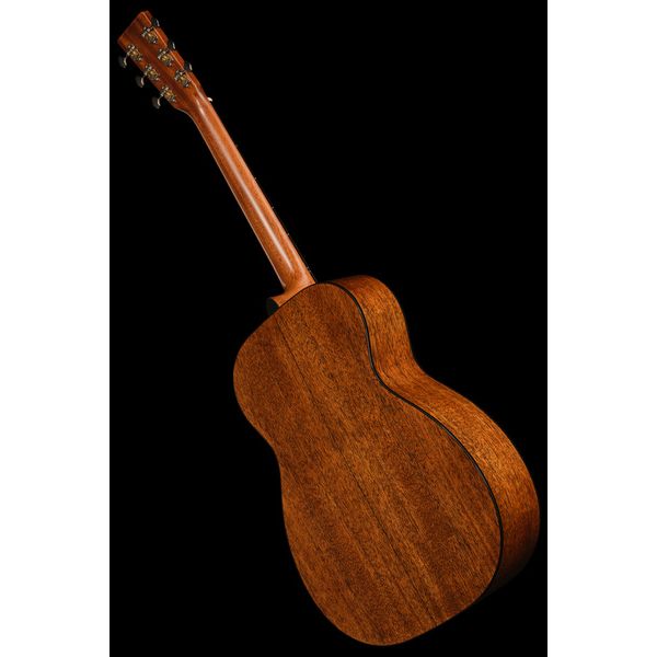 Martin Guitar 0018