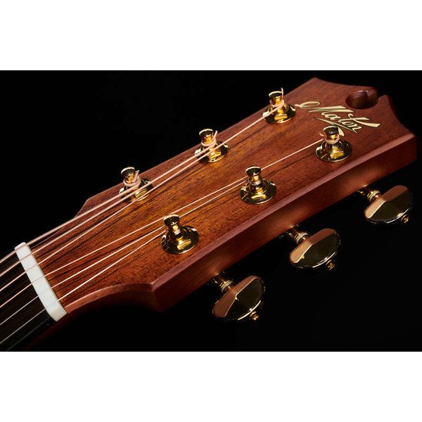 Maton EBG808 Nashville