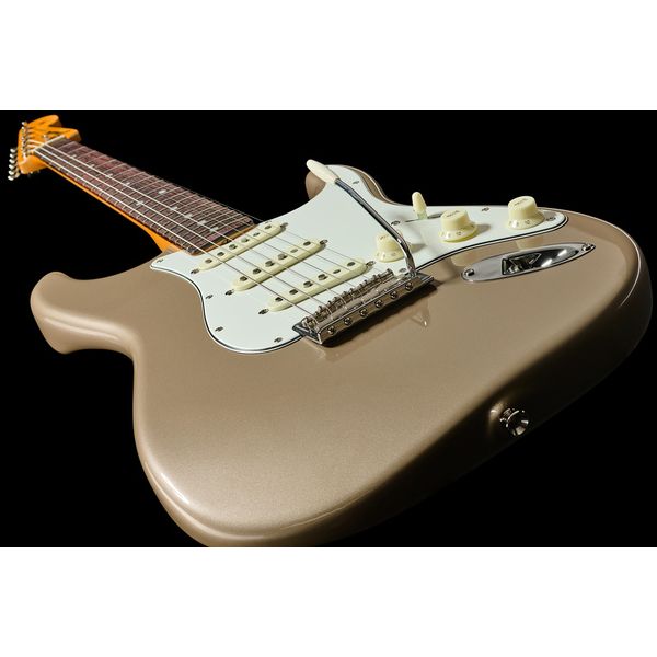 Fender AV II 65 Strat RW SHG