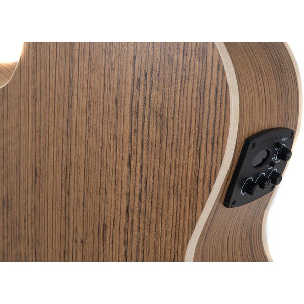 Applause Jump OM CE Peach