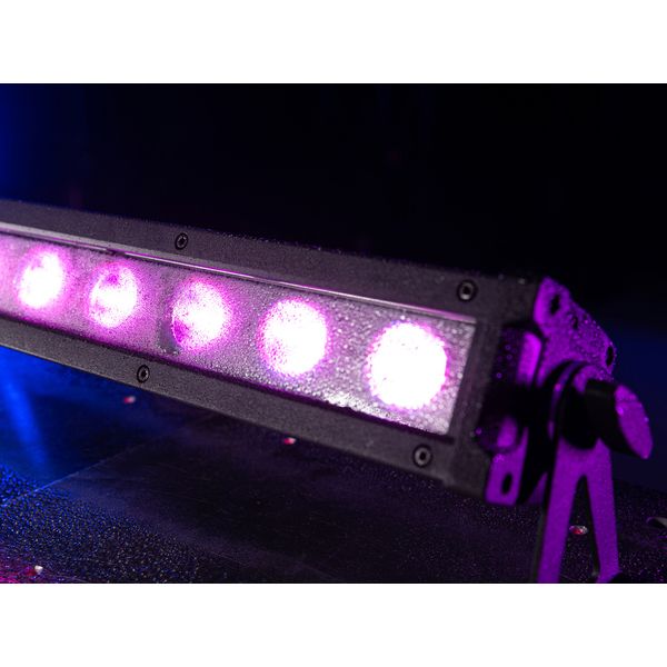 Eurolite LED IP T-Bar 8 QCL Bar