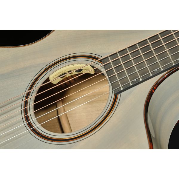 Breedlove Oregon Concert Perma CE Ltd