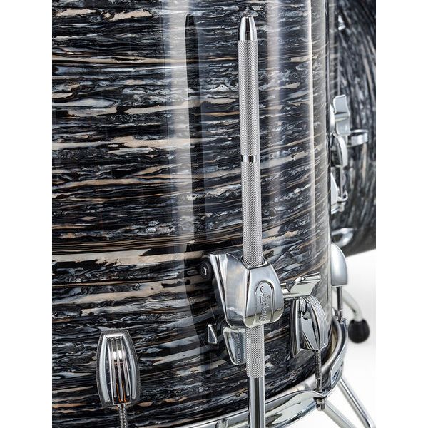 Ludwig Classic Maple 4pcs V. Black Oy