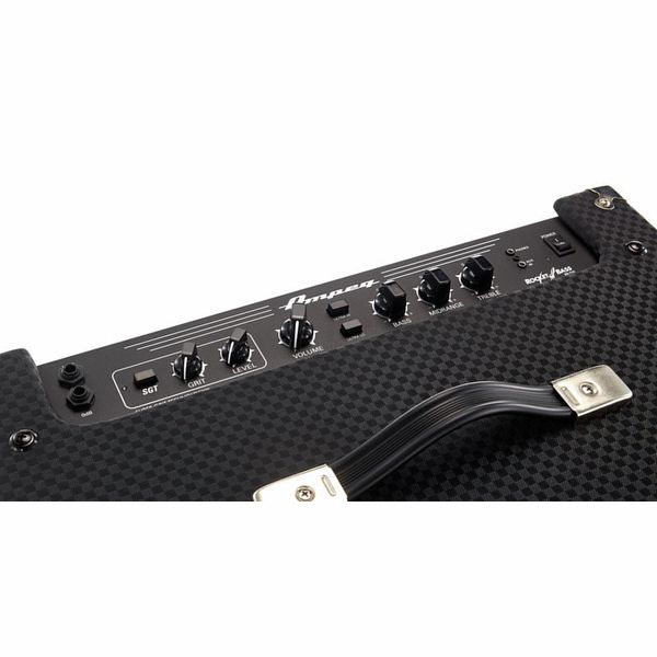 Ampeg RB-210