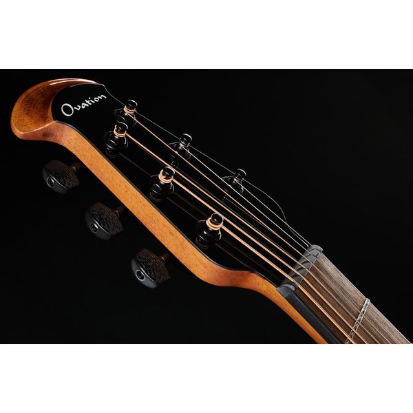 Ovation Ultra 1526PBM-G Pitch Black