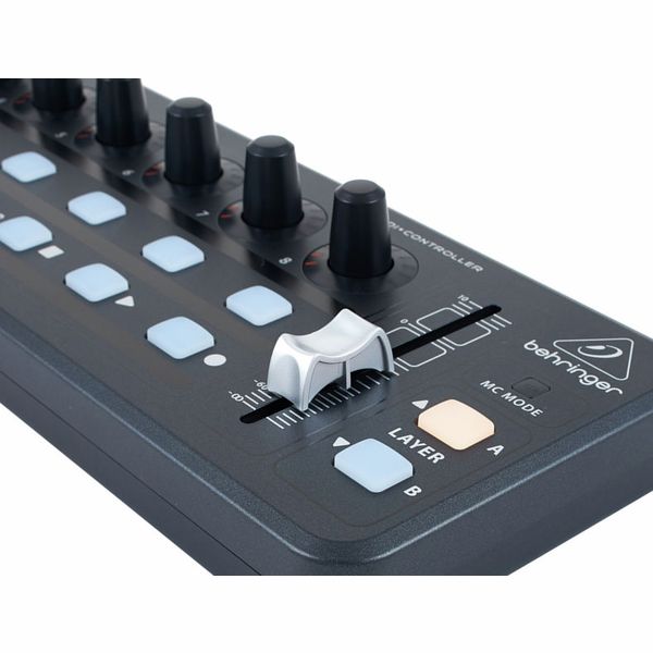 Behringer X-Touch Mini