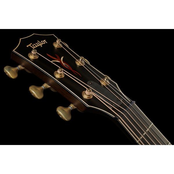 Taylor C26ce Grand Symphony Custom