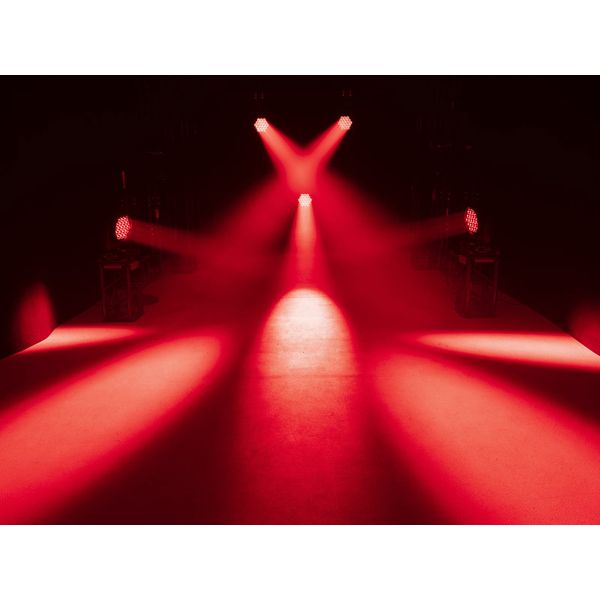 Futurelight EYE-19 HCL Zoom LED MW Wash