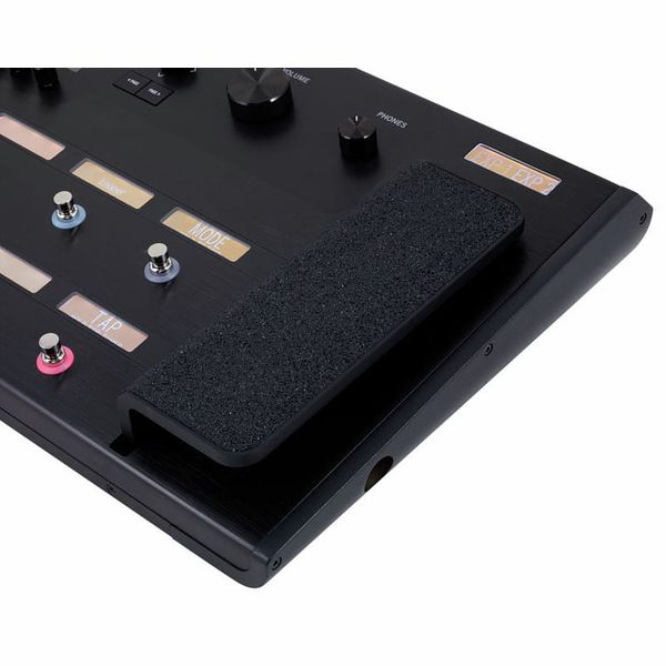 Line6 Helix Guitar Processor Bundle