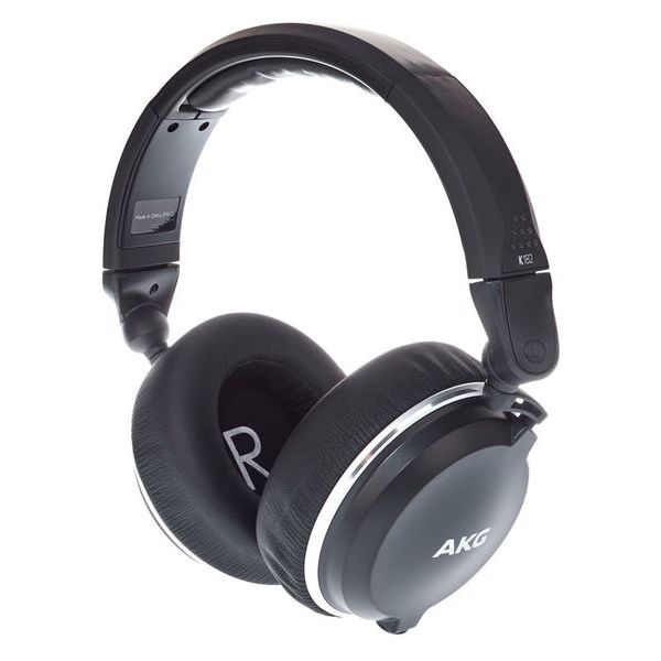 AKG K-182