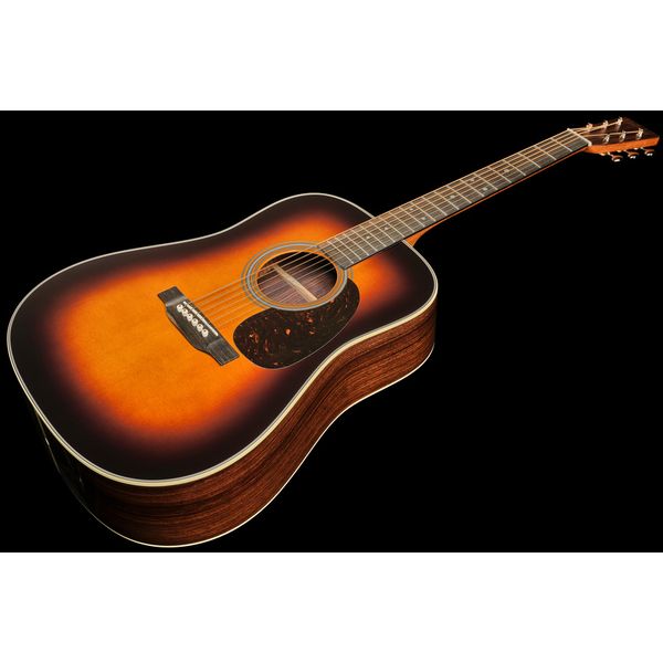 Martin Guitar D28 Sunburst