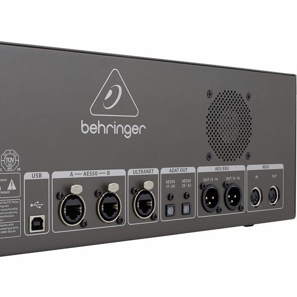 Behringer S32