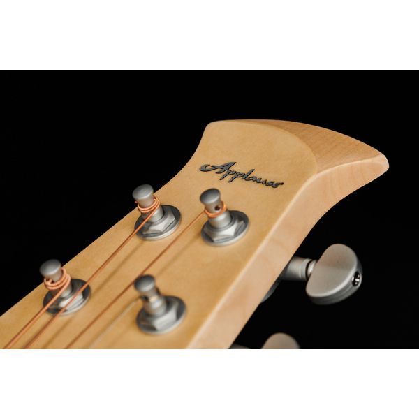 Applause Jump Slope Shoulder Lagoon