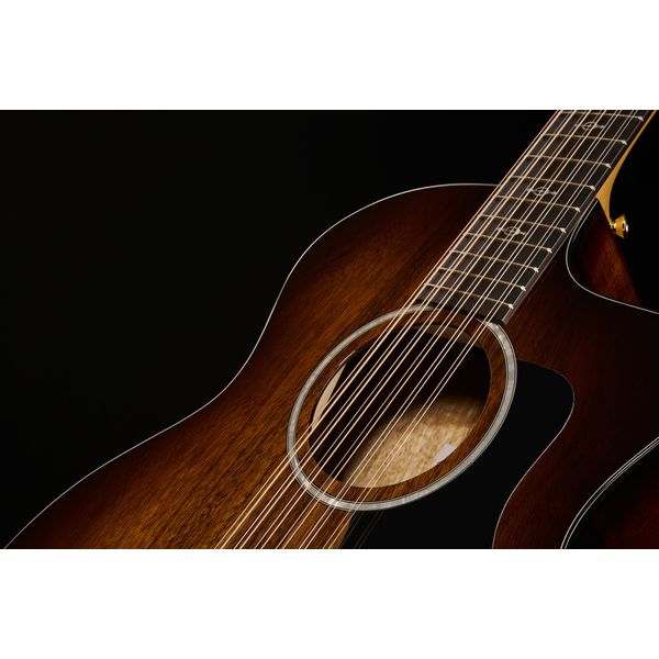 Taylor 264ce-K DLX