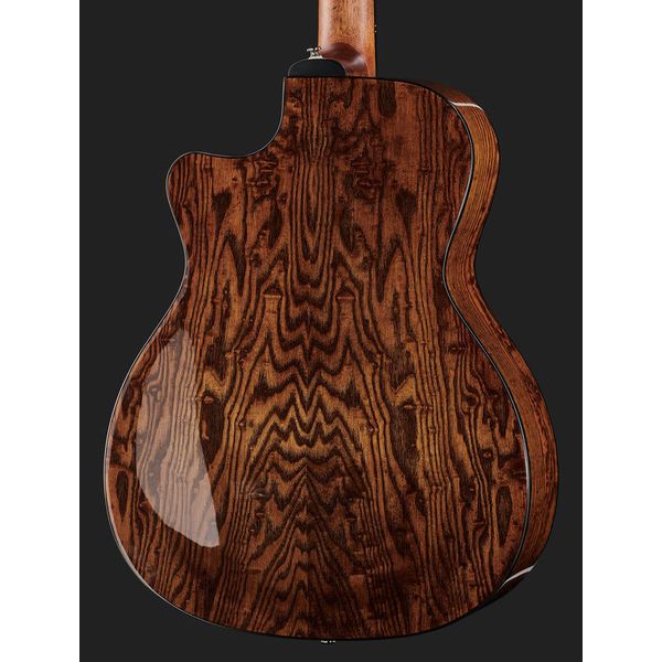 Guild OM-260CE Deluxe Burl LTD