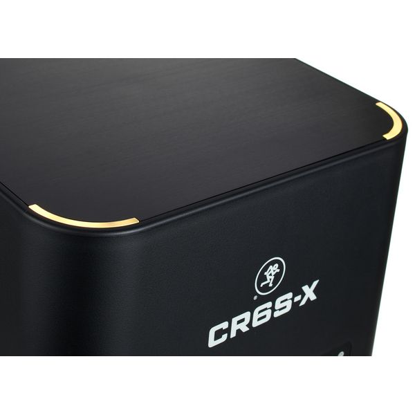 Mackie CR6S-X