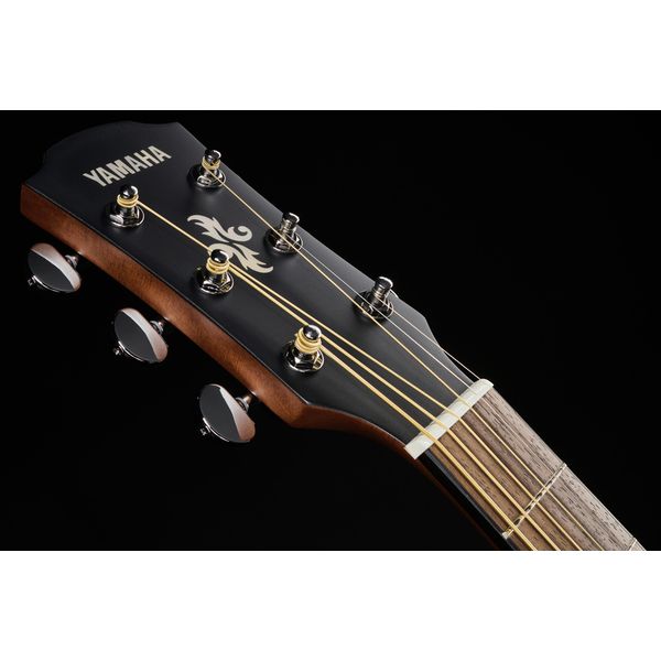 Yamaha APX 600 M SMB