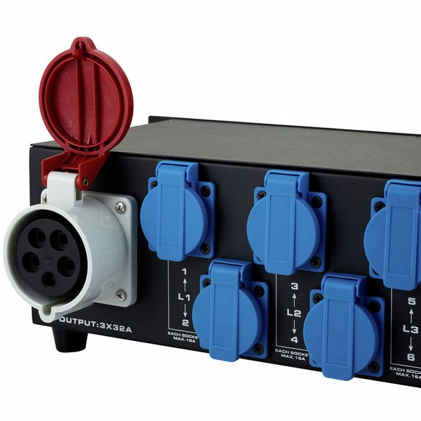 Stairville PD-332 Power Distributor 32A