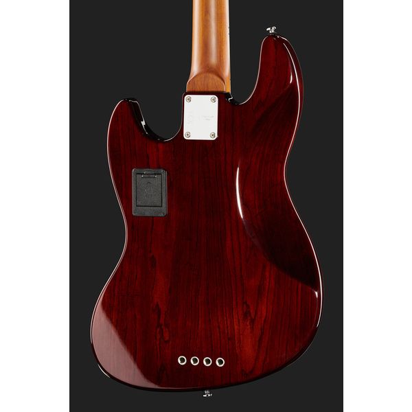 Marcus Miller V8-4 TS