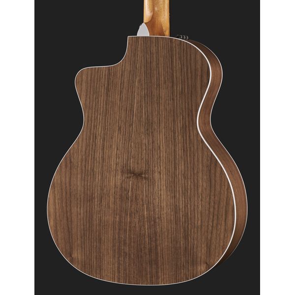 Taylor 214ce-N Spruce/Walnut