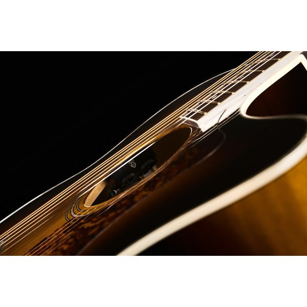 Guild F-250CE Deluxe ATB