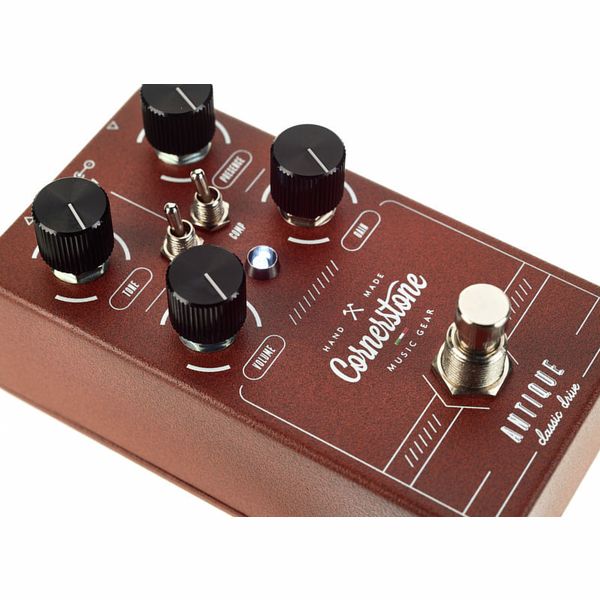 Cornerstone Antique Classic Drive