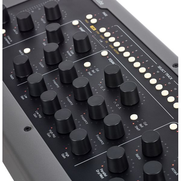 Softube Console 1 Mk2 Stand Bundle