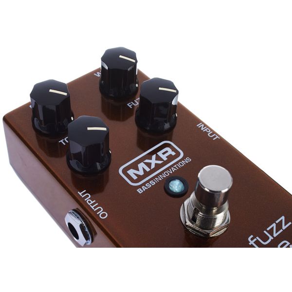 MXR M84 Bass Fuzz Deluxe