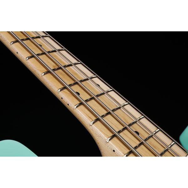 Marcus Miller U5 MT MN Short 2023