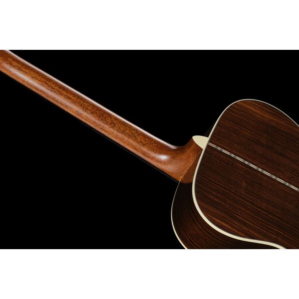 Martin Guitar 00028
