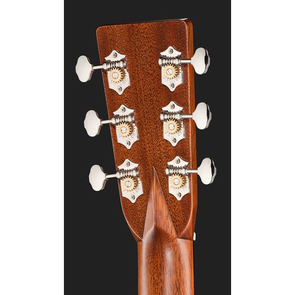 Martin Guitar HD28E LRB