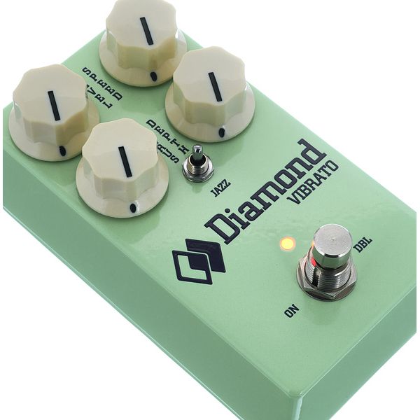 Diamond Vibrato Surf Green LTD