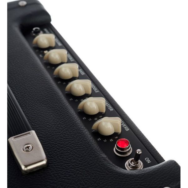 Fender Blues Junior IV