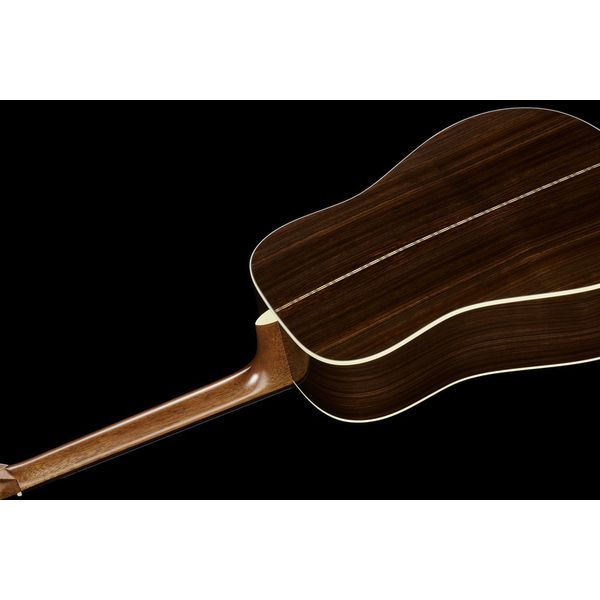 Martin Guitar D-28 Ambertone