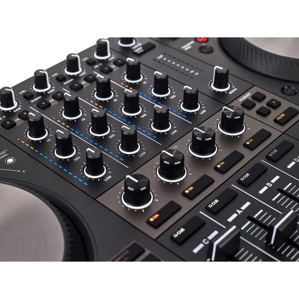 Native Instruments Traktor S4 MK3 Headphone Set