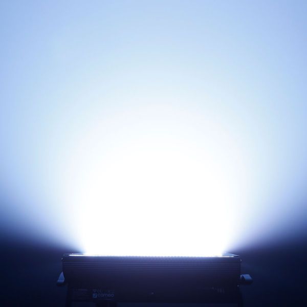 Cameo  Thunder Wash 600RGB